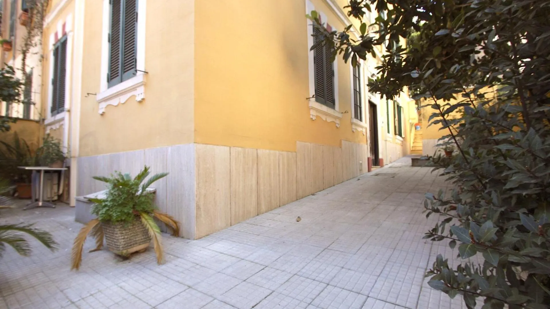 Apartment Sara Holiday House Rome Italy